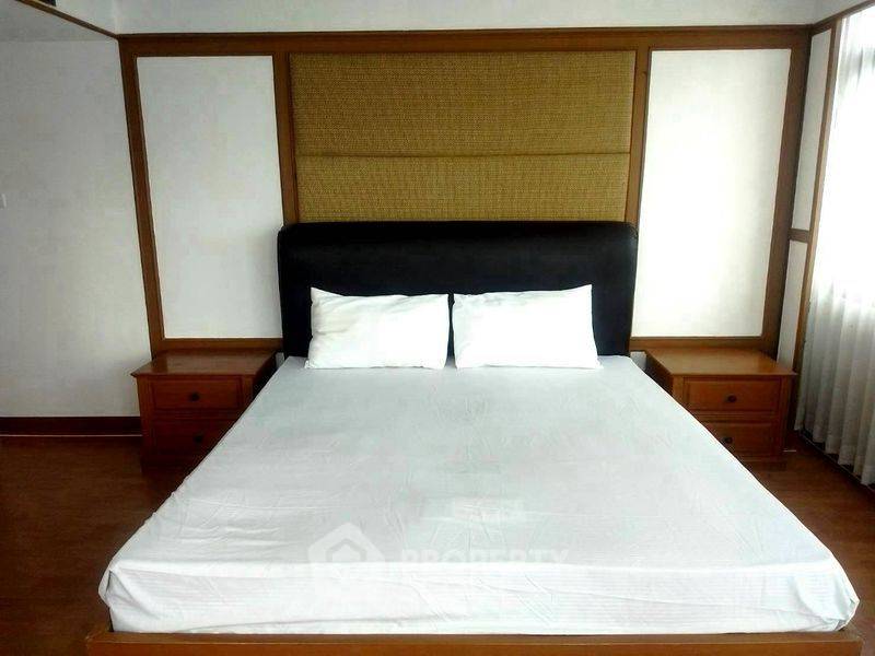 picture 146 Sqm 2-BR High-Floor At The Waterford Park Sukhumvit 53, BTS Thong Lor (ID 512304) - 10/16
