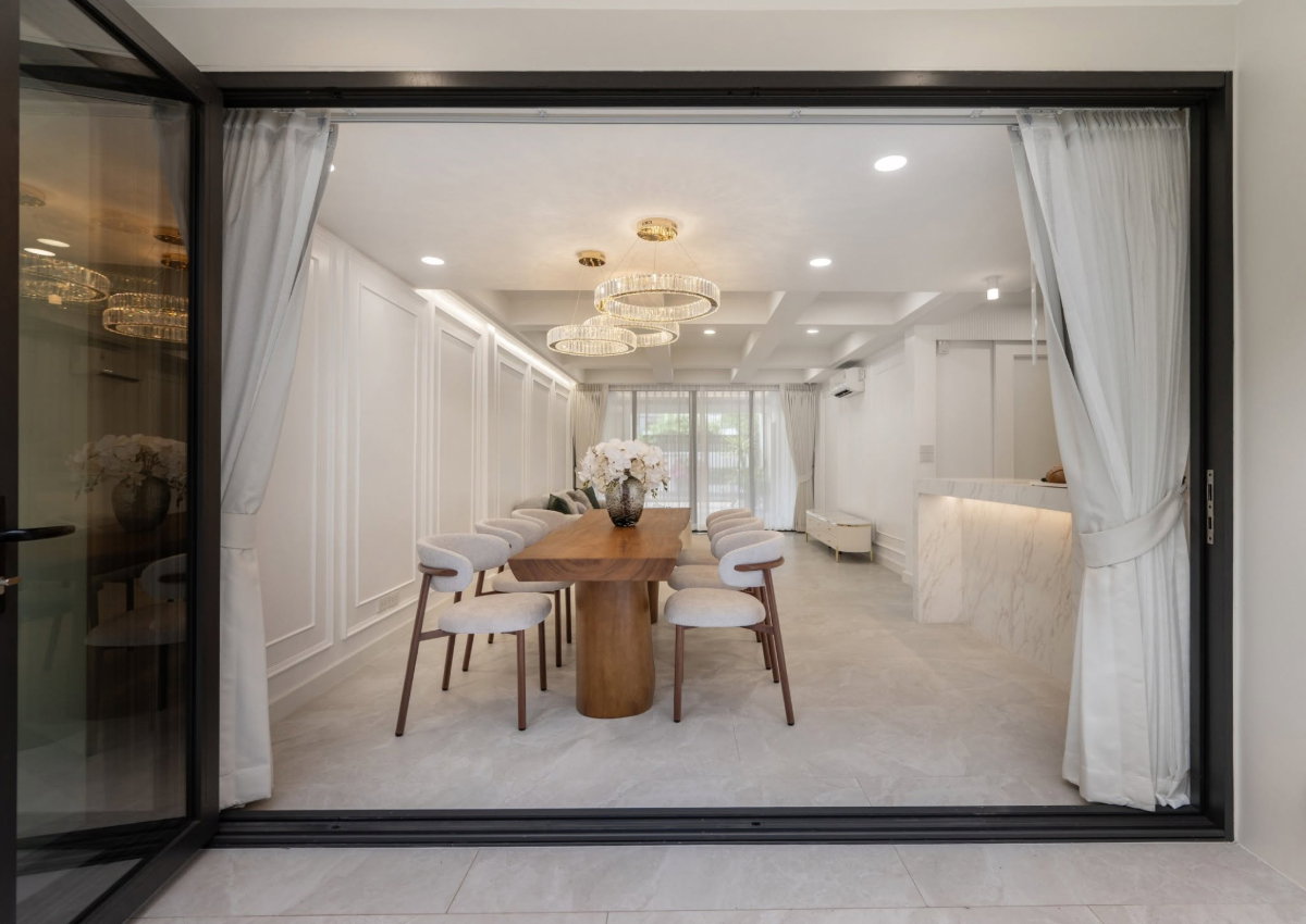 รูป WS8353 🏡 ให้เช่า Townhome 4 ห้องนอน | ปรีดี พนมยงค์ 42 – สุขุมวิท 71 (พระโขนง) เพียง 120,000 บาท/เดือน - รูปที่ 2/20