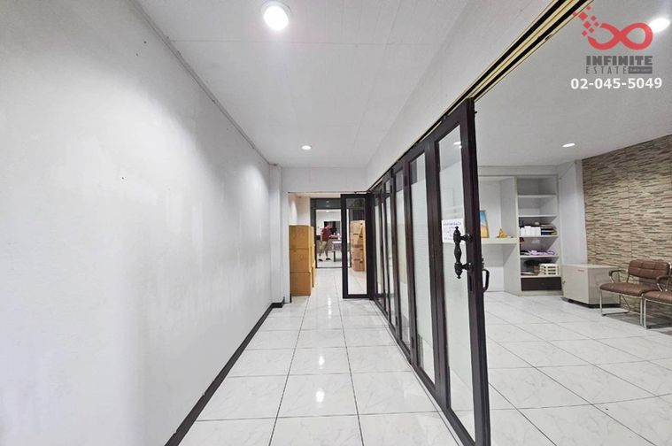 ขายโฮมออฟฟิศ 5 ห้องนอน 35 ตร.ว. พนาสนธิ์แกรนด์วิลล์ เสรีไทย 68