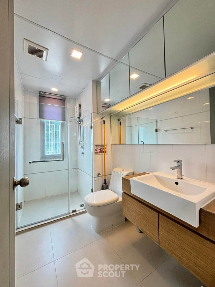 รูป คอนโด 2 ห้องนอน ชั้น 24 ที่ Thru Thonglor ย่านบางกะปิ (ID 3203072) - รูปที่ 11/13