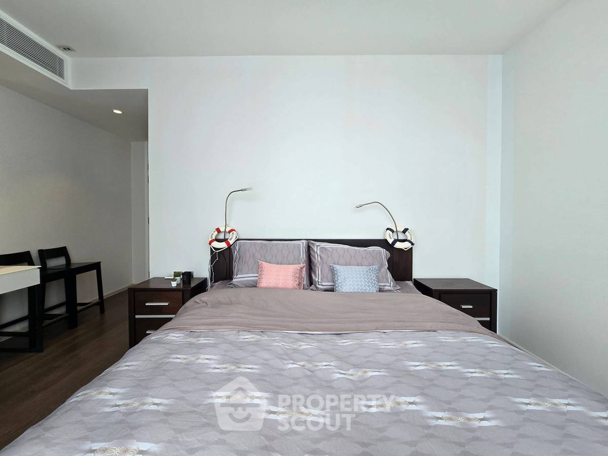 picture Pet-Friendly 2-BR Muniq Sukhumvit 23, 100m To MRT Sukhumvit (ID 3202994) - 7/16