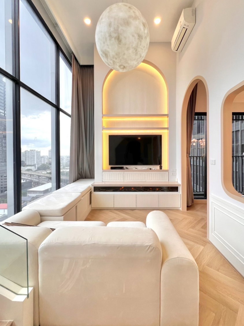 ห้องว่าง** ✅ ✅ ให้เช่า - Knightsbridge Space Ratchayothin , Luxury Duplex พร้อมเข้าอยู่ ติดต่อไลน์ @BKTASSET 📌📌