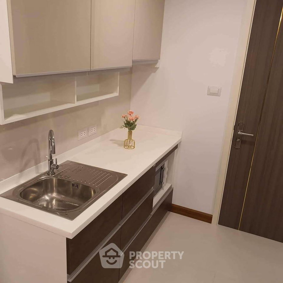 picture 20th-Floor 1-BR Supalai Premier Charoen Nakhon, BTS Krung Thon Buri (ID 3204388) - 10/15