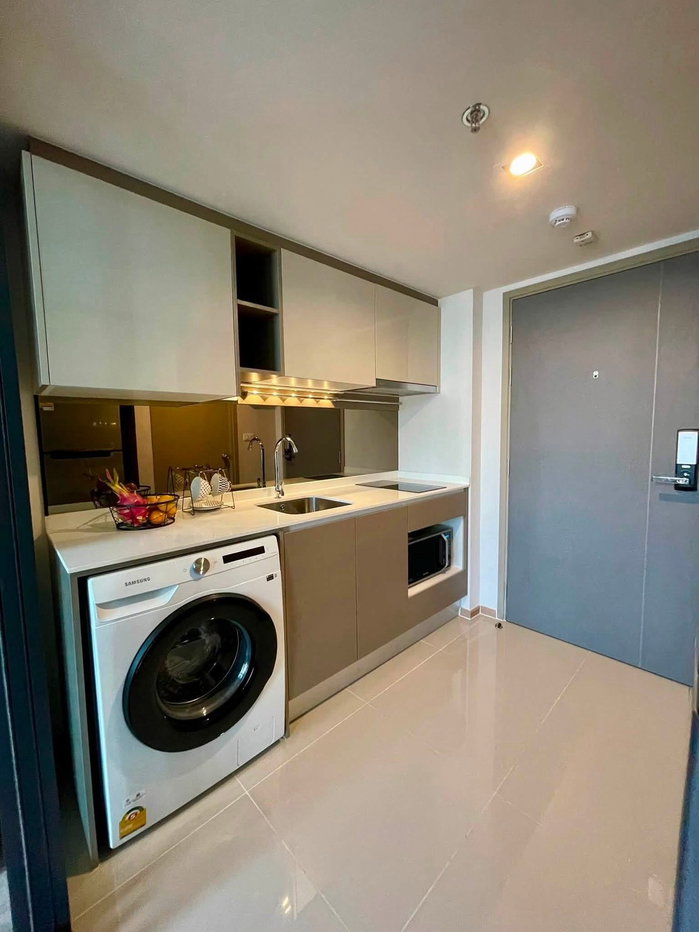 picture IDEO Rama 9 - Asoke - 3/8
