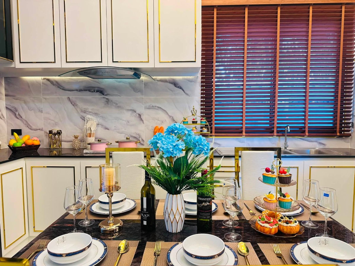 picture  Luxury Modern Pool Villa for Sale  # Pong, Pattaya, Thailand - 8/40