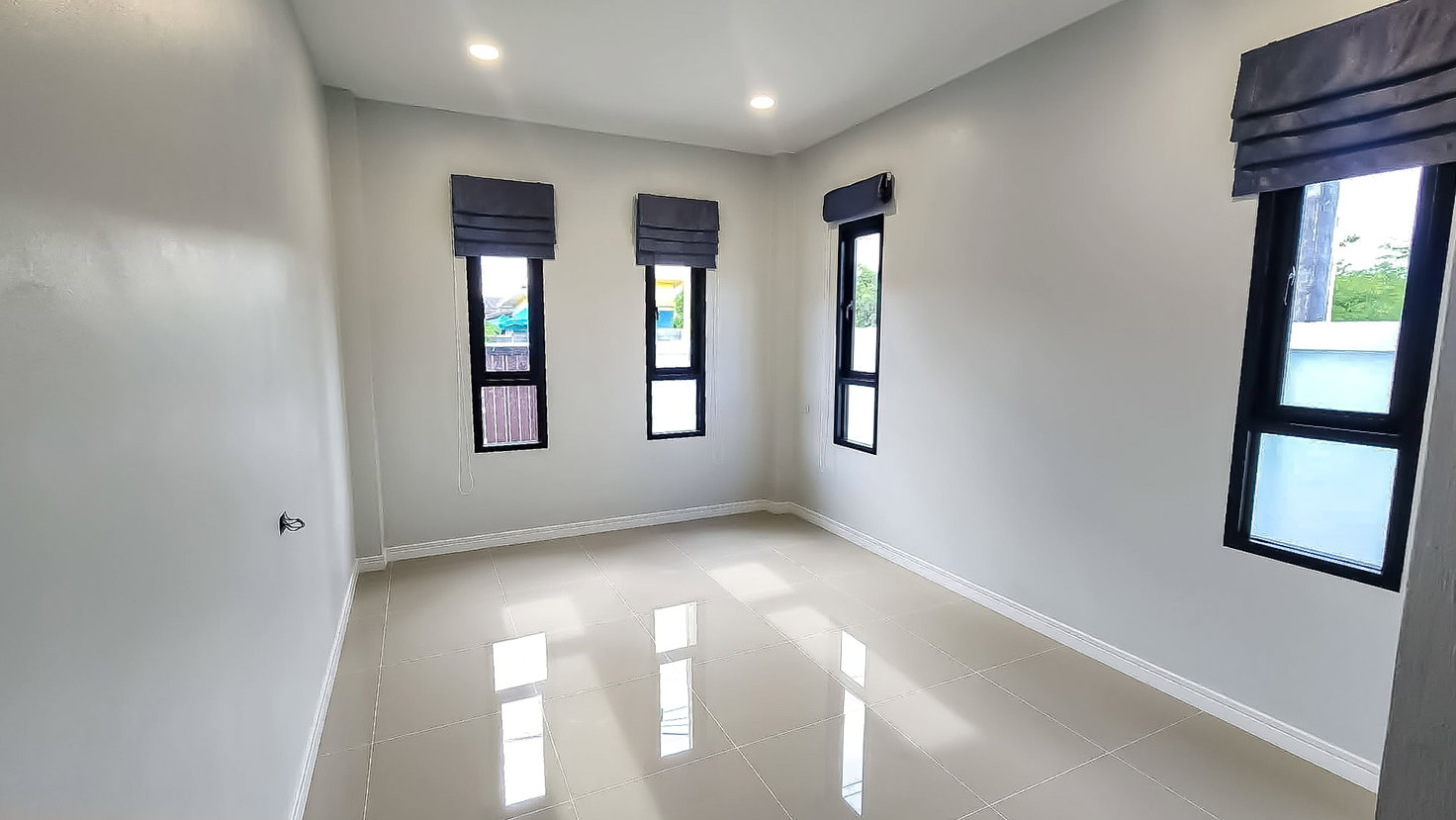 picture Modern House for Sale Nong Ket Yai Eastern Pattaya 3Bedroom - 5/9