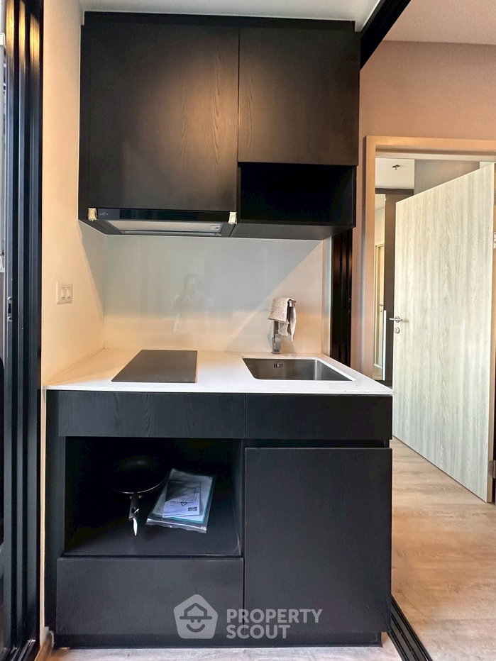 picture 200m To MRT Phra Ram 9 | 1-BR Condo At Nue District R9 (ID 3201527) - 7/15