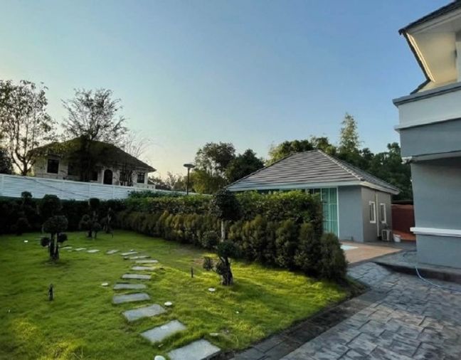 5-bed house for rent, 320 sqm, 400 sq wah, Sai Mai