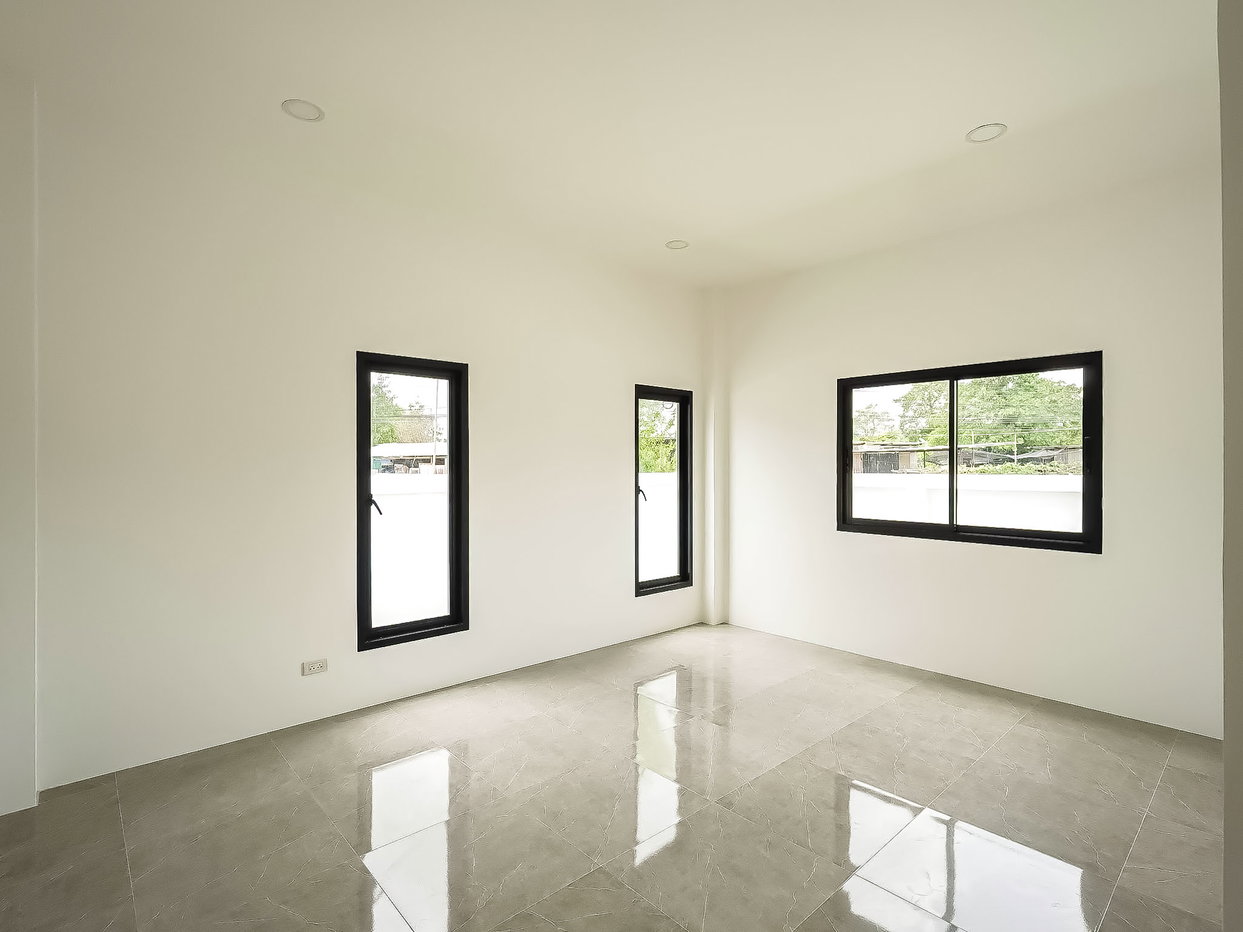 picture Modern House for Sale Na Jomtien Pattaya 3 Bedroom - 5/16