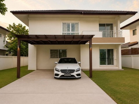 2-story detached house for rent, 111 sq m, on Phutthamonthon Sai 2 Road. .Near Sarasas Thonburi School