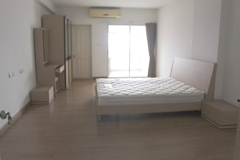 The condo for selling at Supalai Park Srinakarin