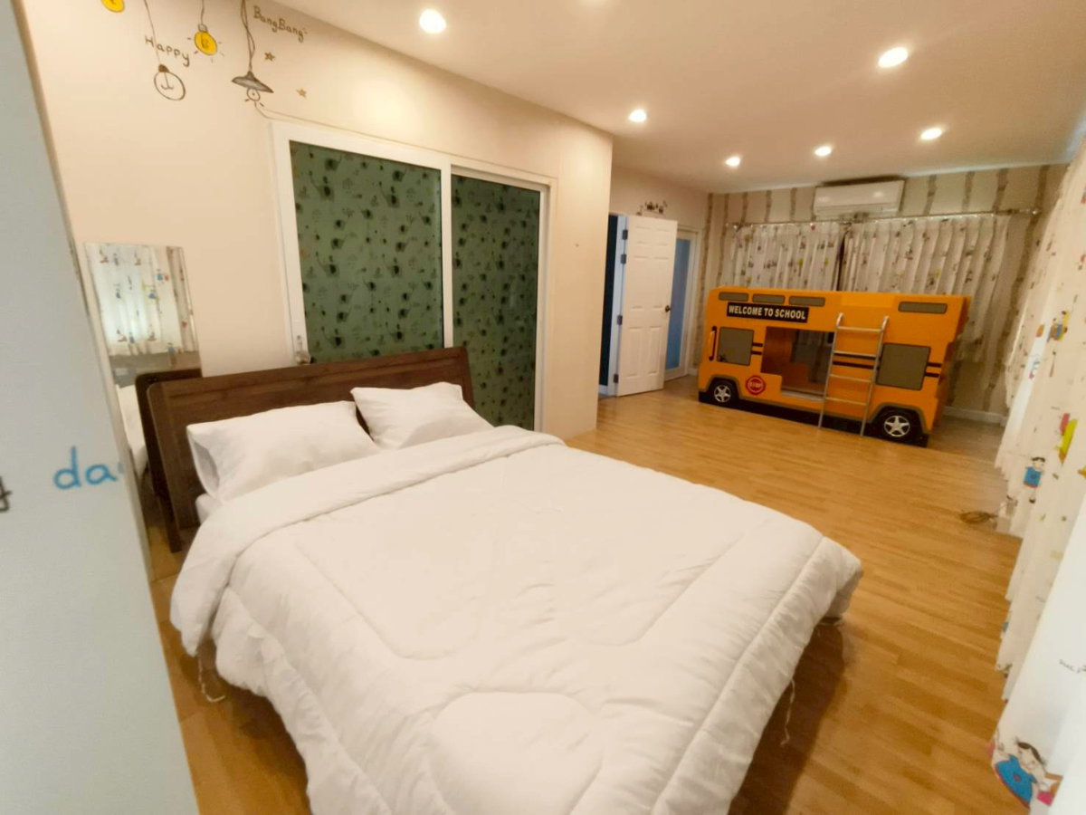 picture   🏡✨ For Rent: Modern Two-Storey Pool Villa in Saraphi ✨🏡 - 13/22