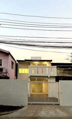 Townhouses for sale นาคนิวาส 30 : For Sale Townhouse/Townhome  , Friendship Village , newly renovated , Lat Phrao , Lat Phrao , Bangkok , CX-125650 ✅ Live chat with us ADD LINE @connexproperty ✅