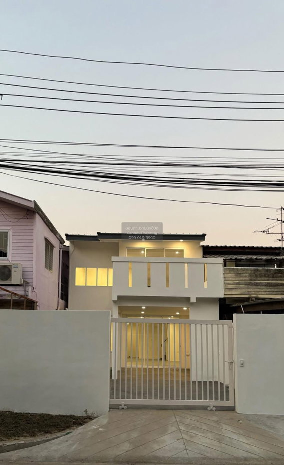 รูป ขายทาวน์เฮ้าส์/ทาวน์โฮม บ้านเฟรนชิฟ รีโนเวทใหม่ ลาดพร้าว เขต ลาดพร้าว กรุงเทพ CX-125650 ✅ ทักไลน์ @connexproperty ตอบทันที ทีมงานมืออาชีพ ✅ - รูปที่ 1/12