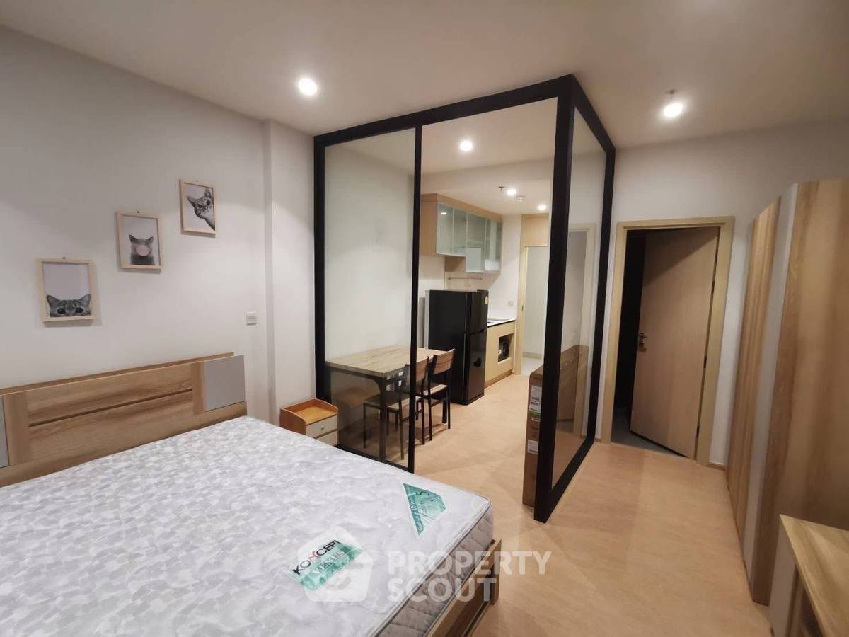 picture 1-BR Condo At Maru Ekkamai 2 Near BTS Ekkamai (ID 2303695) - 3/7