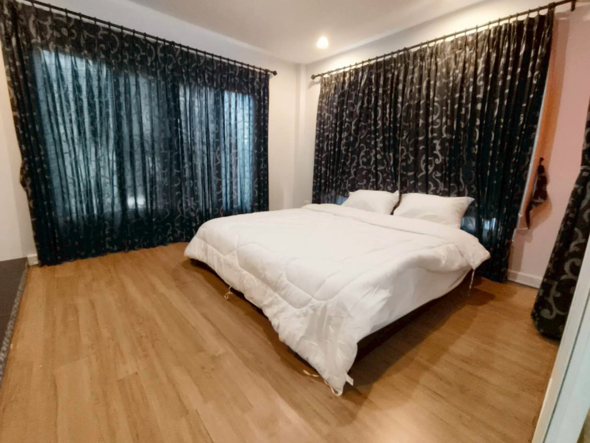 picture   🏡✨ For Rent: Modern Two-Storey Pool Villa in Saraphi ✨🏡 - 15/22