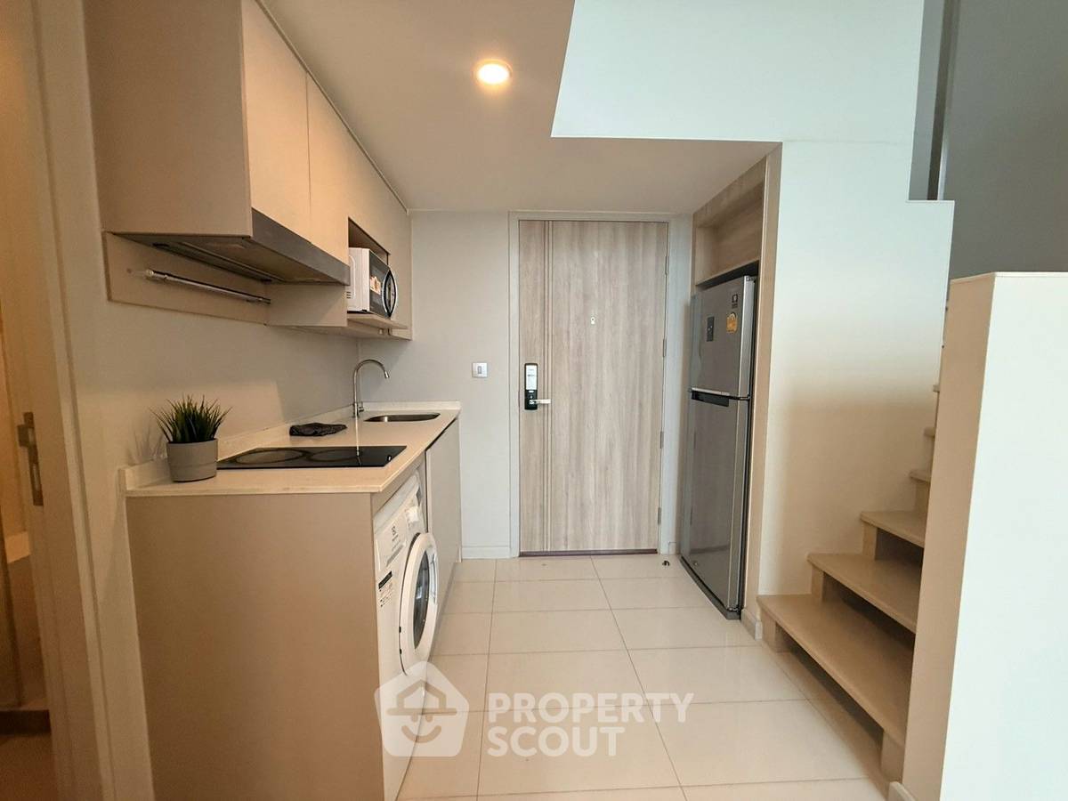 picture High-Floor 2-BR At Knightsbridge Prime Sathorn Near BTS Saint Louis (ID 513783) - 12/21