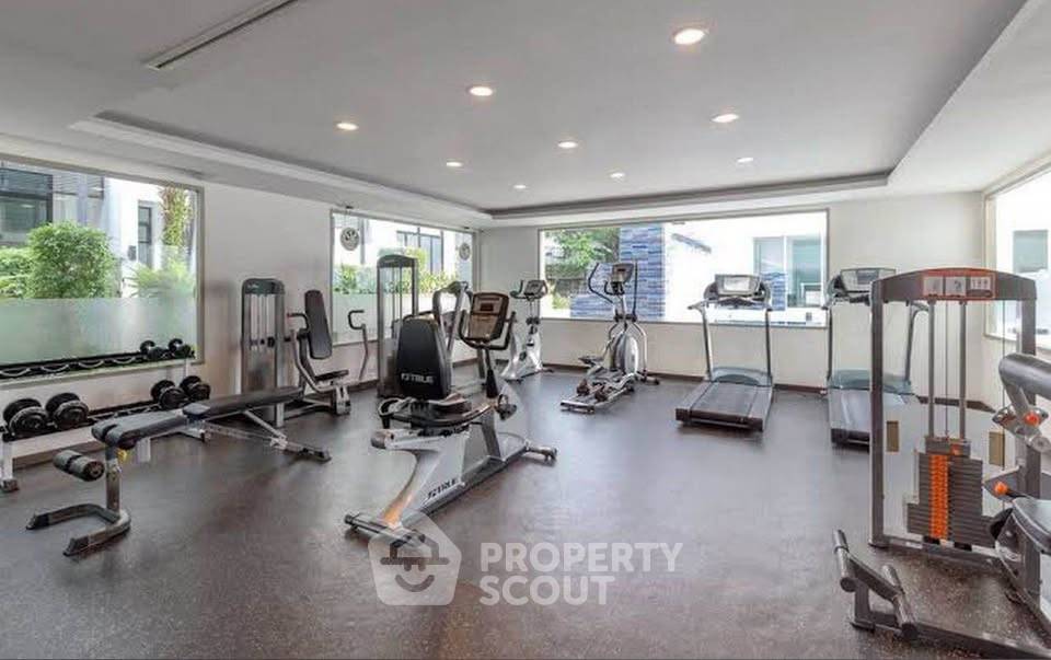 picture Spacious 1-BR 117 Sqm At Kamala Regent Condominium (ID 3011388) - 12/14