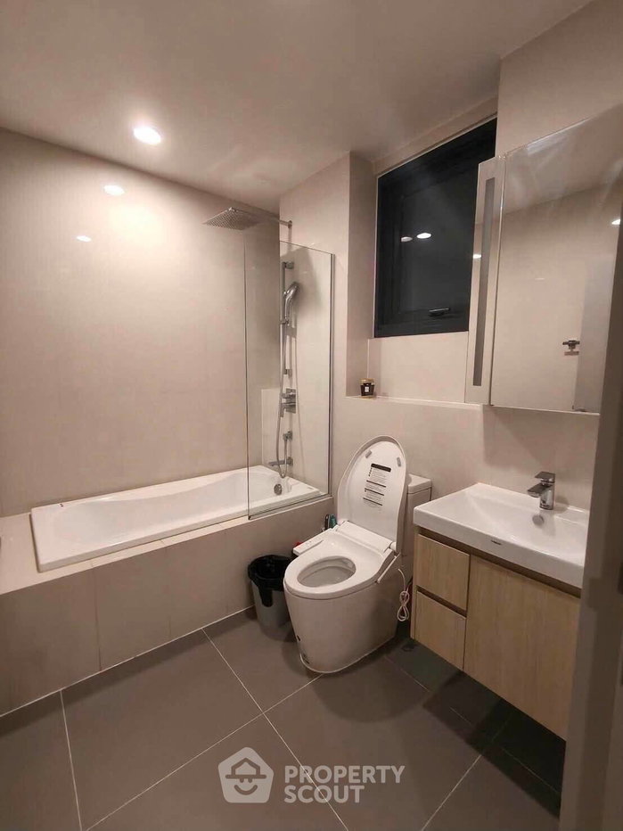 รูป คอนโด 2 ห้องนอน ชั้น 37 Oka Haus Sukhumvit 36 ใกล้ BTS ทองหล่อ (ID 3202195) - รูปที่ 8/16