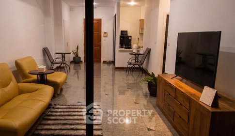 Spacious 1-BR 100 Sqm On 25th Floor At Supalai Casa Riva (ID 3185466)