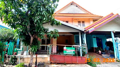 Townhouses for sale Asia industrial estate suvarnabhumi : TOWN HOUSE 18 Sq.w. Muang Chachoengsao Chachoengsao for 1.3M