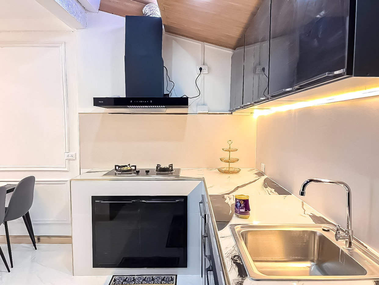 รูป Stylish Townhouse for Sale Noen Plub Wan Pattaya 2 Bedroom - รูปที่ 7/13