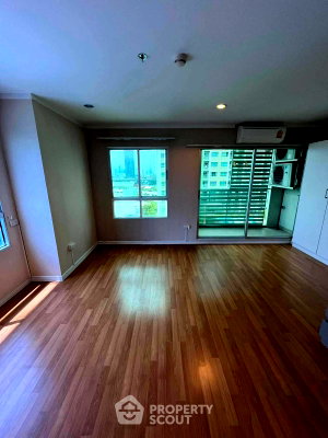 Condos for sale : 1-BR Condo At Lumpini Park Rama 9 Ratchada Near MRT Phra Ram 9 (ID 3202277)