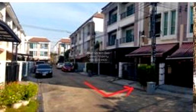 Townhouses for sale : For Sale Townhouse/Townhome  , BAAN KLANG MUANG SATHORN - TAKSIN 2 , Bang Kho , Chom Thong , Bangkok , CX-123837 ✅ Live chat with us ADD LINE @connexproperty ✅
