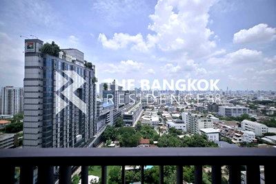 Condos for sale : New Experience with a Condo in Prime Location Whizdom Avenue Ratchada-Ladprao near MRT Ladprao Station