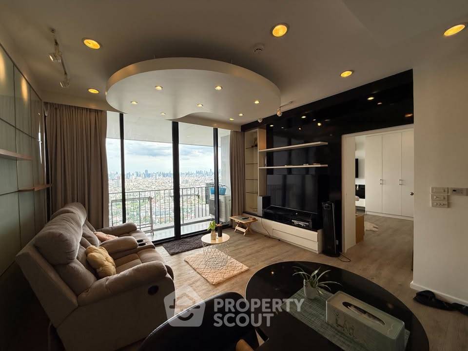 picture 45th-Floor 2-BR At The Issara Ladprao Near MRT Lat Phrao (ID 3204122) - 9/27