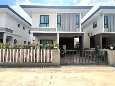 ขายบ้านเดี่ยว : #ขายบ้านเดี่ยวสองชั้นใกล้เซ็นทรัลระยอง
ราคา2,800,000฿

