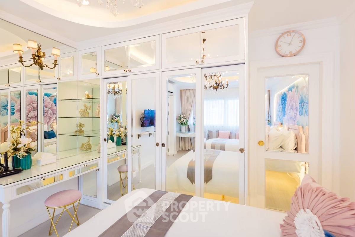 picture 4-BR 260 Sqm Townhouse At Villa CDC (Lat Phrao) (ID 3201465) - 14/23