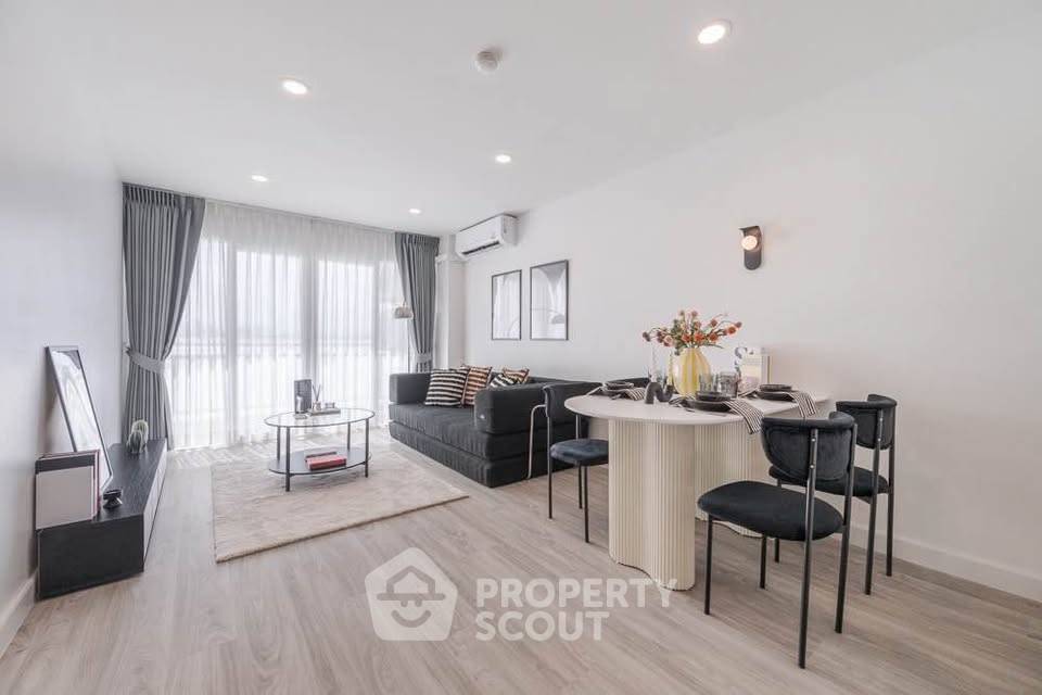 picture 2-BR Condo For Sale At Baan Ruenrom Bangna, Suan Luang (ID 3201796) - 2/9