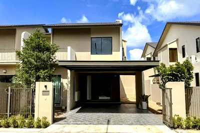 เช่าบ้านเดี่ยว ชลบุรี : Two Storey House for Rent Rong Po Pattaya 4Bed Fully Furnished