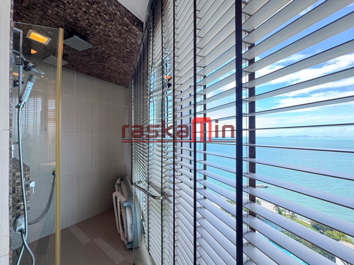 picture The Palm Wongamat Beach Condo 2 Bedrooms - 9/18