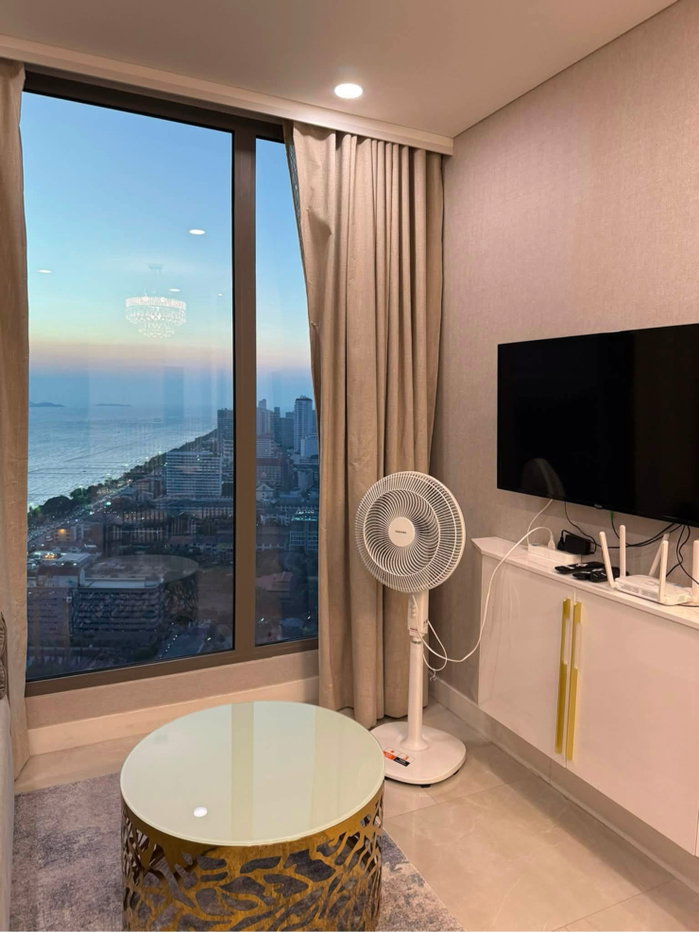 รูป Condo for Rent Jomtien • Near Jomtien Beach • 1 Bedroom • High Floor (CPT102) - รูปที่ 2/7