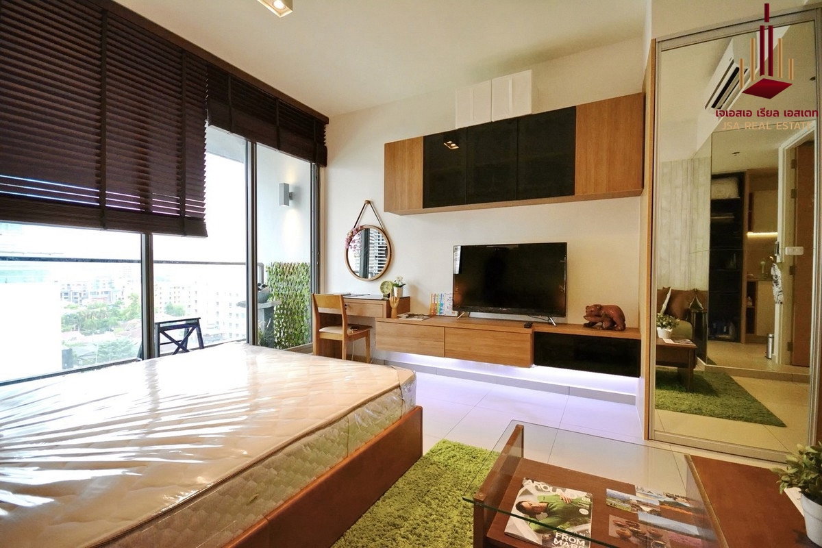 picture ✨ For Sale : The Lofts Ekkamai Condo ✨ 💰 Only 4,550,000 THB - 3/7