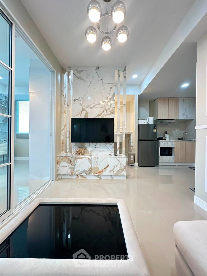picture 1-BR Condo At The Mountain Condo Khaotalo, East Pattaya (ID 3201526) - 8/31
