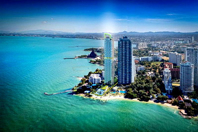 Condos for sale : Riviera Palm Beach — Rare TRUE Beachfront Luxury Condo, Naklua Pattaya (Foreign Quota)