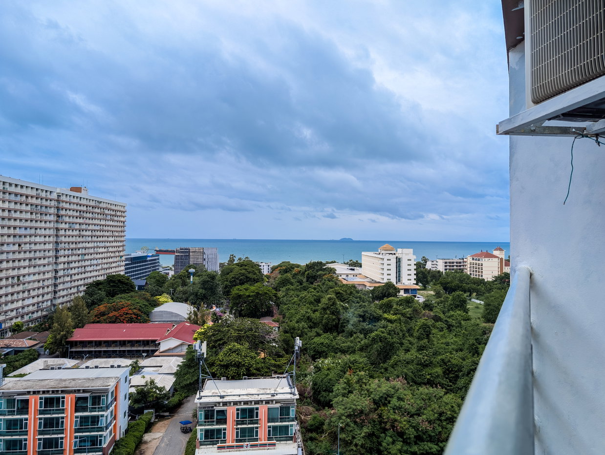 picture Studio Condo for Rent Rimhad Jomtien Condominium Pattaya - 4/12