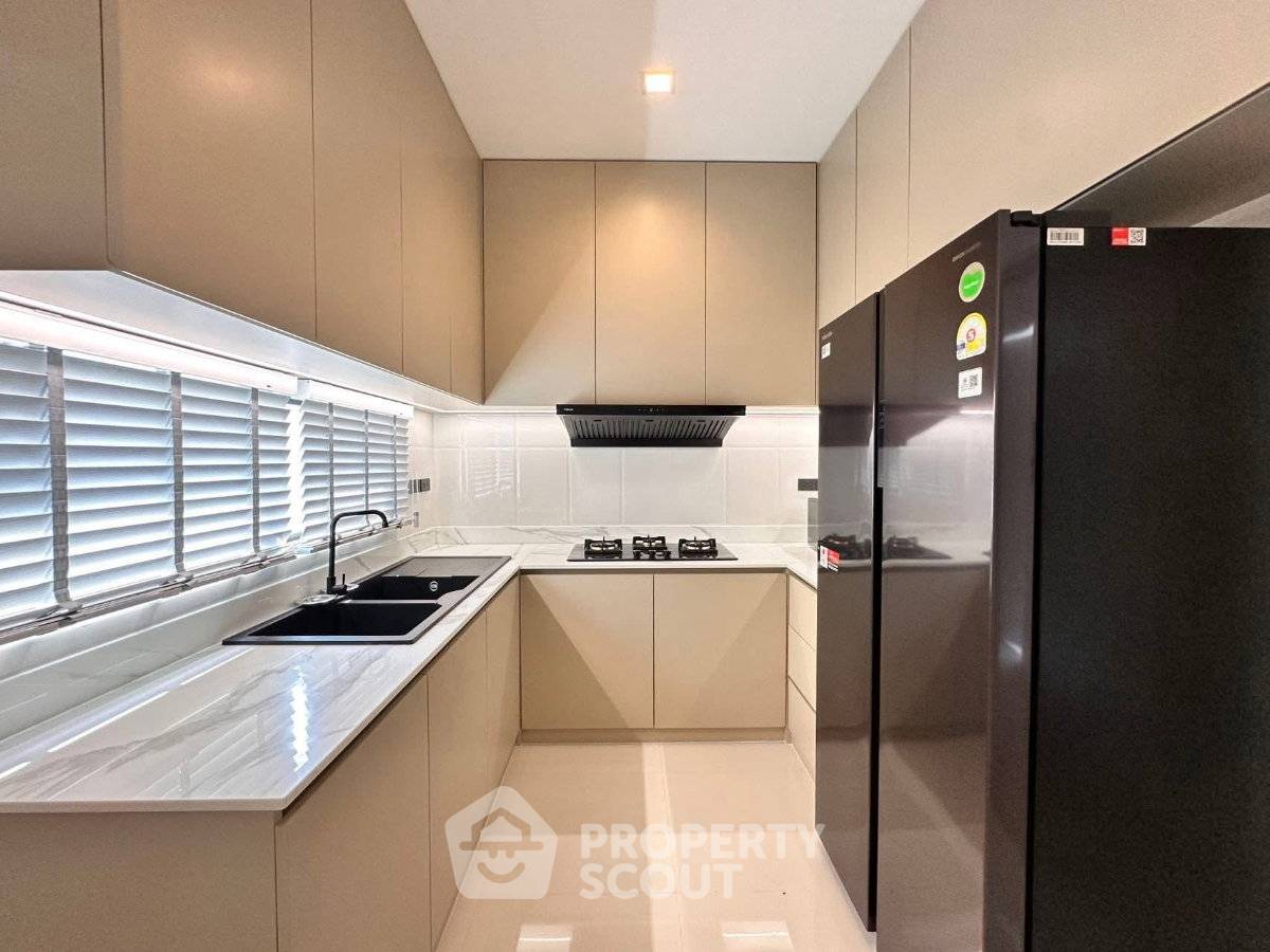 รูป บ้าน 5 ห้องนอน 369 ตร.ม. ใน Bangkok Boulevard Bangna KM.5 (ID 3199498) - รูปที่ 8/9