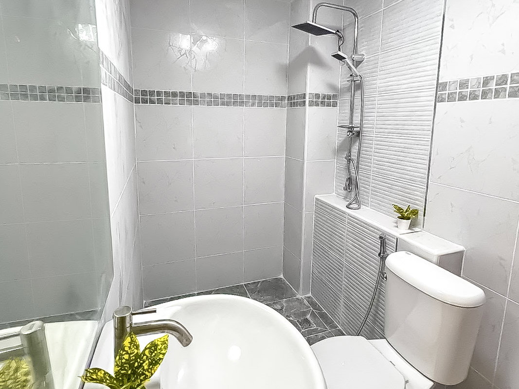 รูป Stylish Townhouse for Sale Noen Plub Wan Pattaya 2 Bedroom - รูปที่ 11/13