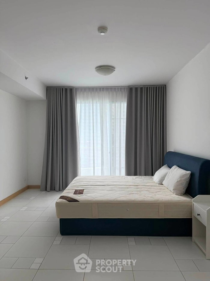 รูป คอนโด 1 ห้องนอน Supalai River Place ใกล้ BTS กรุงธนบุรี (ID 3202711) - รูปที่ 1/6