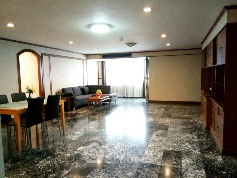 picture 146 Sqm 2-BR High-Floor At The Waterford Park Sukhumvit 53, BTS Thong Lor (ID 512304) - 1/16