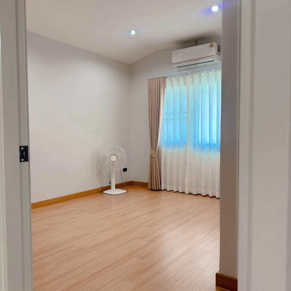 picture House for rent, Kanjanakanok 12 Phase 3. 53 sq.wah, 209 sq.m usable area. - 14/15
