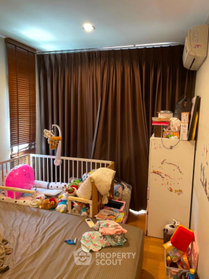 picture 1-BR Condolette Dwell Sukhumvit 26 Near BTS Phrom Phong (ID 1398732) - 4/8