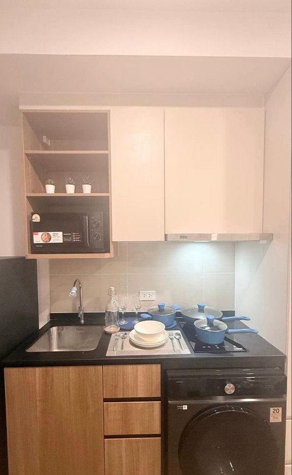 picture Rent The Livin Phetkasem 37, corner unit, beautiful, ready to move in, near MRT Phasi Charoen. Interested? Add Line: @841qqlnr - 10/13
