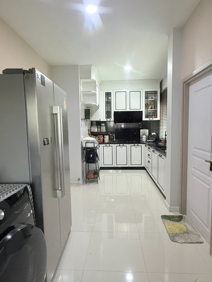 รูป ให้เช่าบ้านเดี่ยว ซื่อตรง พรีเมี่ยม ไอแอม พระราม2-แสมดำ | 4 ห้องนอน 5ห้องน้ำ - รูปที่ 6/14