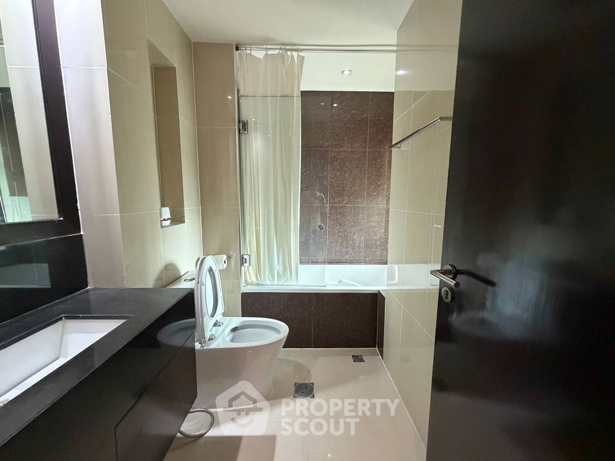 รูป คุ้มราคา 2 ห้องนอน 96 ตร.ม. Sathorn Gardens ชั้น 25 MRT สีลม (ID 944567) - รูปที่ 10/12