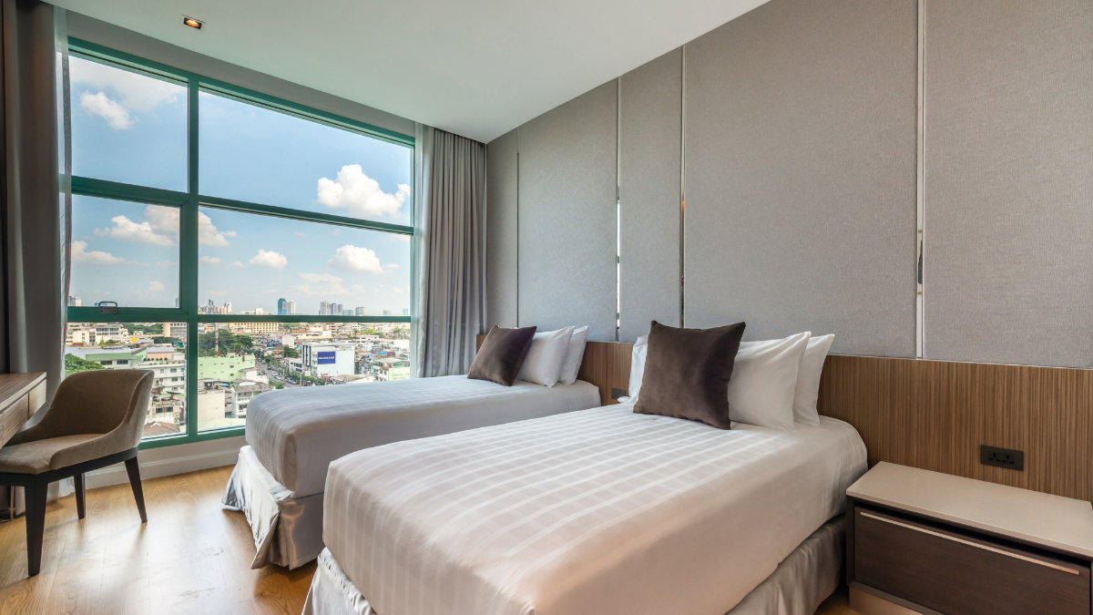 รูป LTH16061 - Luxury Condo for Rent Riverside Bangkok | Chatrium Riverside Bangkok | 250 sq.m. | 4 Beds 4 Baths | BTS Charoen Nakhon | 170K - รูปที่ 4/8